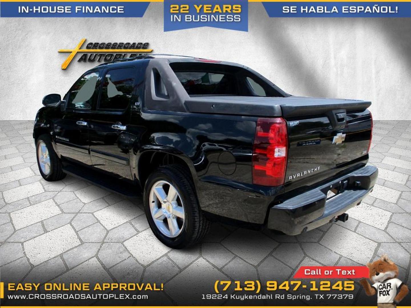 2008 BLACK /GRAY CHEVROLET AVALANCHE LT1 2WD (3GNEC12008G) with an 5.3L V8 OHV 16V FFV engine, 4-SPEED AUTOMATIC transmission, located at 19224 Kuykendahl Rd, Spring, TX, 77379, (713) 947-1245, 30.049259, -95.491402 - 2008 CHEVROLET AVALANCHE ONCE THE 2002 TRUCK OF THE YEAR!! THIS TRUCK HAS MANY NEW FEATURES IN THIS YEAR MODEL. THIS TRUCK HAS MORE POWER THEN IT EVER HAS WITH A 6 SPEED AUTOMATIC TRANSMISSION AND 5.3L WITH A V8 ENGINE. THIS TRUCK HAS THE FLEX FUEL AS WELL. THIS AVALANCHE HAS INTERIOR NO CUTS OR STA - Photo#1