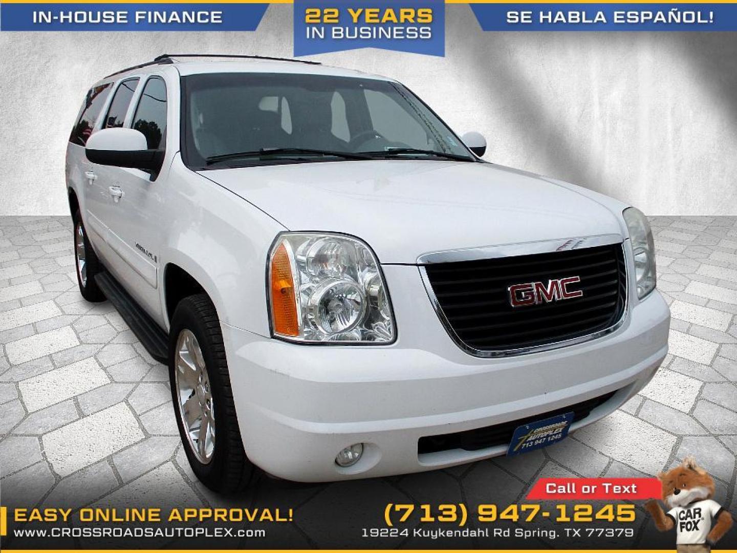 2007 WHITE /GRAY GMC YUKON XL SLE-2 1/2 Ton 2WD (1GKFC16057J) with an 5.3L V8 OHV 16V FFV engine, 4-SPEED AUTOMATIC transmission, located at 19224 Kuykendahl Rd, Spring, TX, 77379, (713) 947-1245, 30.049259, -95.491402 - Photo#0