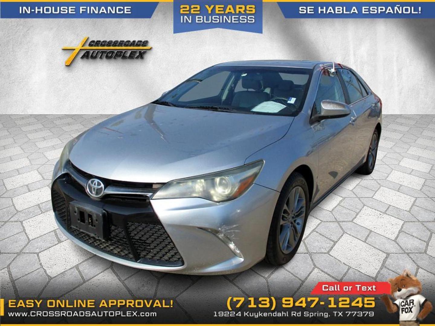 2015 SILVER /GRAY TOYOTA CAMRY SE (4T1BF1FK9FU) with an 2.5L L4 DOHC 16V engine, 6-SPEED AUTOMATIC transmission, located at 19224 Kuykendahl Rd, Spring, TX, 77379, (713) 947-1245, 30.049259, -95.491402 - Photo#0